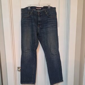Tommy Hilfiger Straight Leg Jeans in Medium Blue Wash